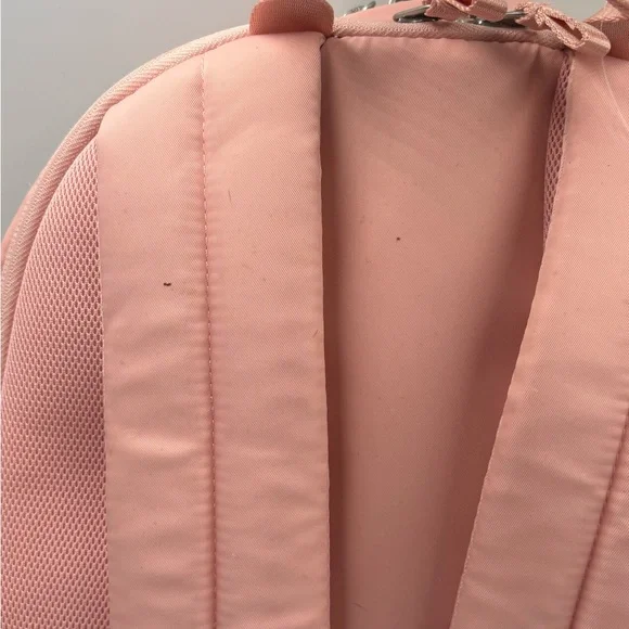 All in Motion Soft Pink 17" Commuter Backpack Laptop Sleeve - Picture 8 of 10